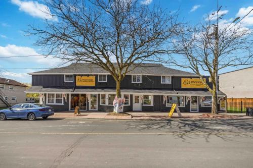 Lakeside Haven suite in Georgina (ON)