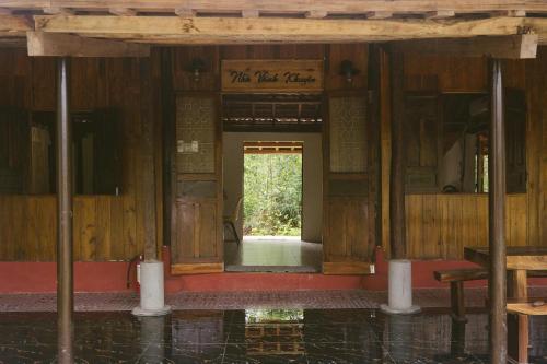 Exterior view, Thon Hoa Sen in Bach Ma National Park