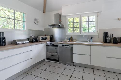 L'Ombre des Pins - Avec Piscine Privée Chauffée - image 3