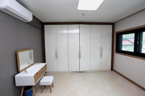 1 double bed