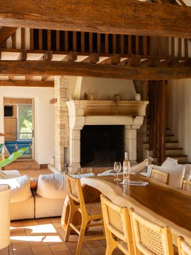 Magnifique propriété en pierre (Magnifique propriete en pierre) in Chateau-Landon