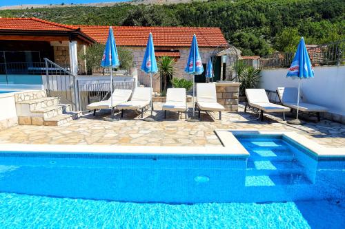 Exterior view, Villa Solaris in Rašćane