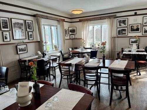 Hjalmar’s Hotel 2