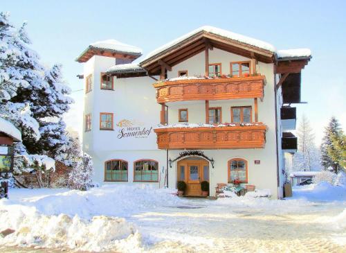 Hotel Sonnenhof - bed & breakfast & appartements - Accommodation - Innsbruck