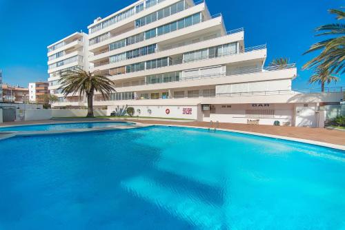 WELCS APARTAMENTO 358 EMP con terraza con vista - image 4