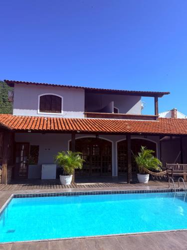 Casa no Canal em Cabo Frio – khách sạn tại Jacare