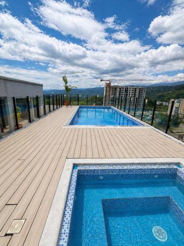 Apartamento amoblado y de lujo en Chinchiná, con piscina y jacuzzi (Apartamento amoblado y de lujo en Chinchina, con piscina y jacuzzi) in Chinchina