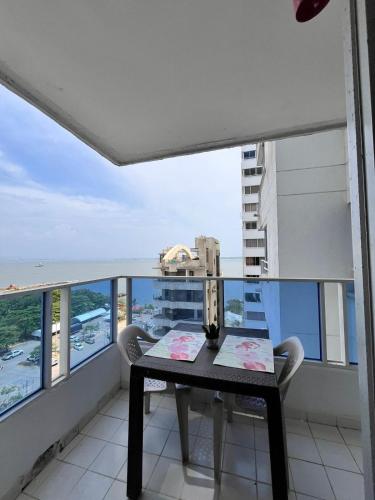 Hermosa vista al mar piso 9