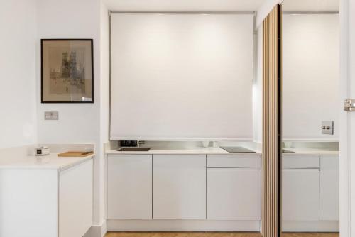 Veeve - The Studio on Sloane - image 2