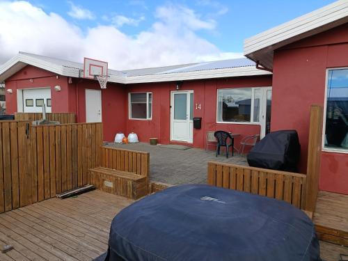 4 bedroom relaxing home, for total Solar Eclipse – khách sạn tại Borgarnes
