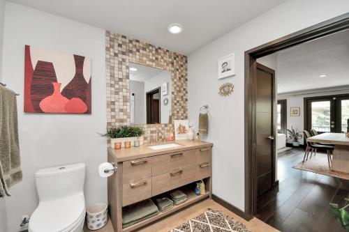 Bathroom, Hyde Park in Houston