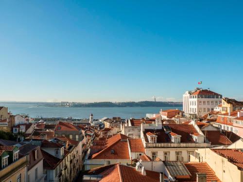 Palácio Camões - Lisbon Serviced Apartments - image 33
