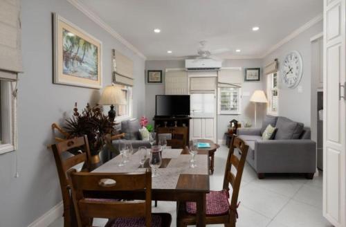 Instalações, The Little White Cottage in Speightstown