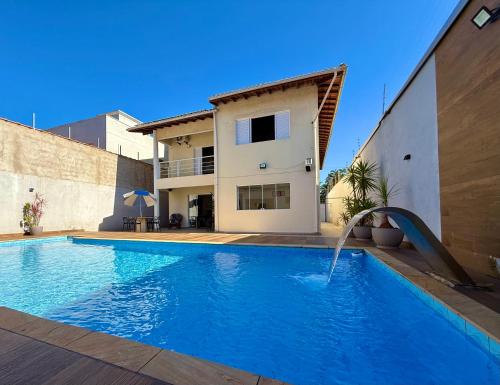 Casa virgínia enseada – khách sạn tại Jardim Virginia