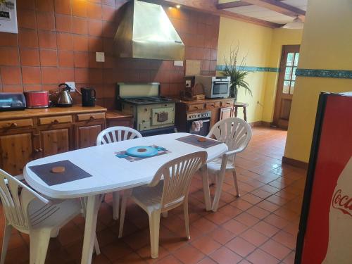  de  m2 amb 1 habitació i 1 bany privat a Magaliesburg (Valley center guest lodge) in Germiston