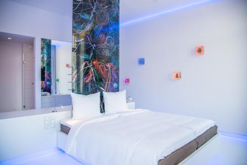 1 queen bed