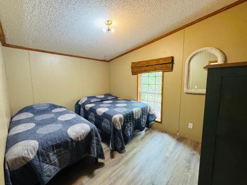 Put-in-Bay Island Club #98 - image 13