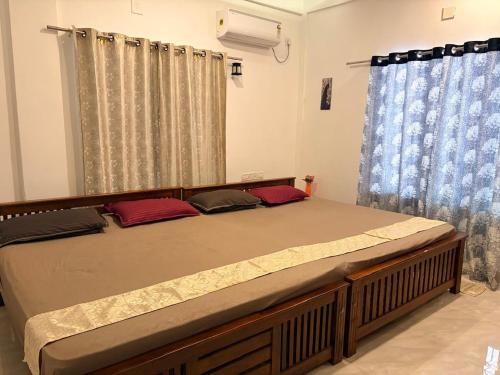 Ira Wanderlust Homes & Tours – khách sạn tại Mannuthy