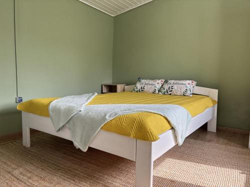 Home for two in Igal