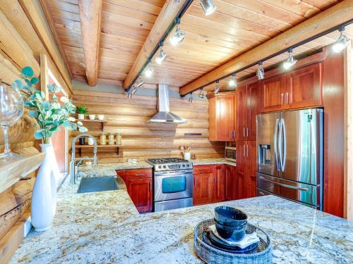 Fern Ridge Cabin - Hot tub - Sauna - Cold Plunge in Union Hill-Novelty Hill (WA)