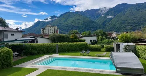 Residenza La Svolta - Salt Pool & Private Garden in Bellinzona, Schweiz