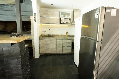 Destino Fortin Casa de playa con piscina climatizada y jacuzzi in Marindia