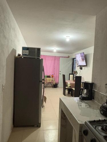House 15 minutes from GDL Airport and VFG Arena in La Alameda