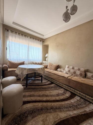 Havre de paix à Tamaris - 2 chambres et vue mer – khách sạn tại Dar Bouazza
