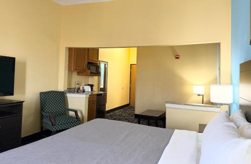 Quality Inn Litchfield Route 66 - image 9