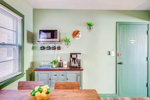 Top Rated Condo - Historic Location in Elmwood Park, USA