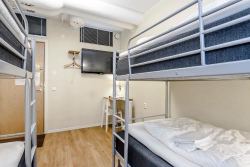 City Hostel Room Type - Quadruple Room with Shared Bathroom