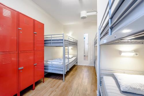 City Hostel Room Type - Bed in 6-Bed Mixed Dormitory Room