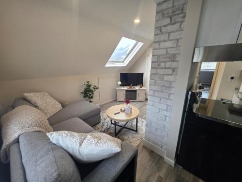 Bright & Updated 1BR in the heart of Levittown in Plainedge (NY)