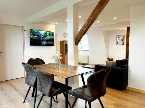 3-Zimmerwohnung, 2 Bäder, Büsum (4km), Nordsee – khách sạn tại Busumer Deichhausen