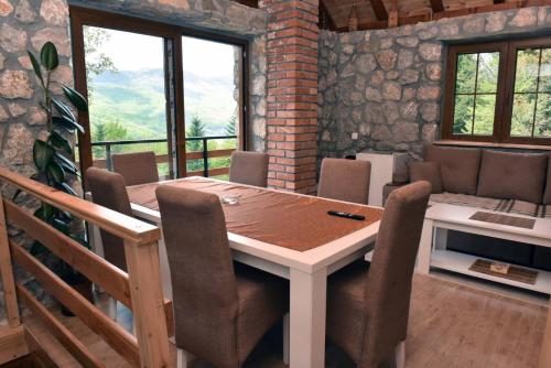 Facilities, Vila Teodora in Mojkovac