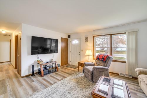 . Explore the Upper Peninsula! Marquette Home