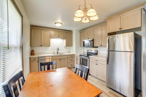 Explore the Upper Peninsula! Marquette Home in Harvey (MI)