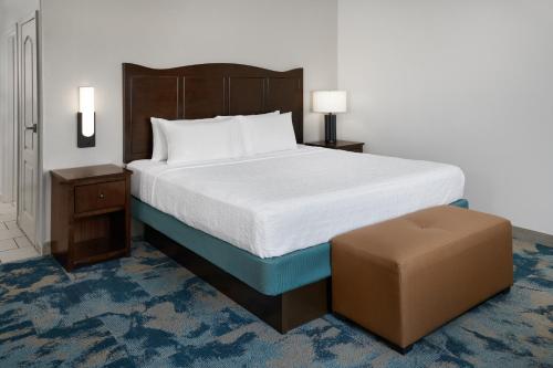 Hampton Inn Poplar Bluff - image 3