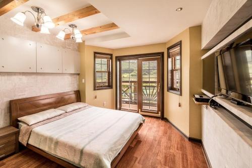 1 double bed