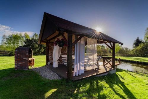 Apkārtne, Holiday home with sauna, jacuzzi and private pond in Lipusz