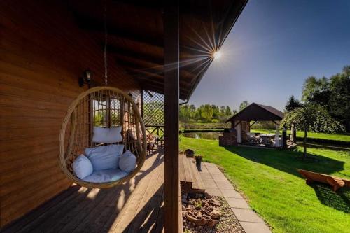 Viesnīcas āriene, Holiday home with sauna, jacuzzi and private pond in Lipusz