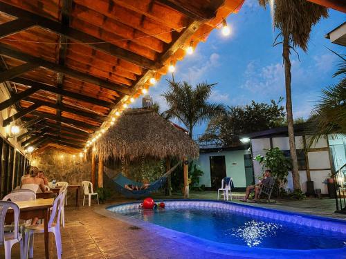 Bể bơi, hotel Oasis Managua Experience - HOME in Managua