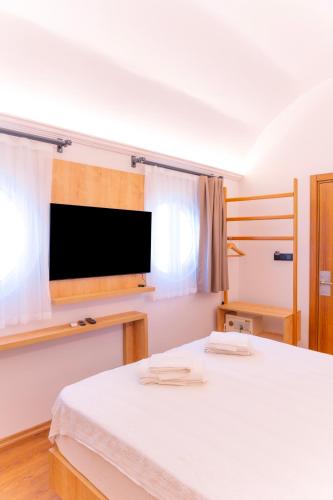 1 double bed