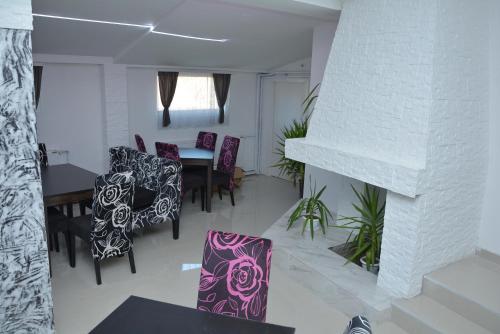 Prenociste Bojan 017 - image 7