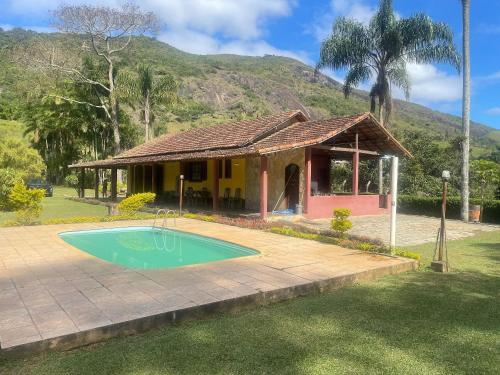 Úszómedence, Aconchegante SÍTIO com piscina em Bom Jardim (Aconchegante SITIO com piscina em Bom Jardim) in Bom Jardim