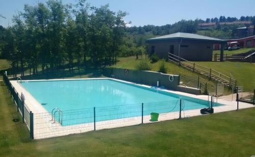 Estancia con jardín entre golf y monte - cerca Logroño (Estancia con jardin entre golf y monte - cerca Logrono) in Sojuela