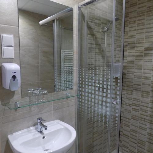 Fortuna Hotel - image 5