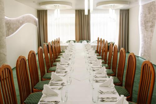 Étterem, Hotel Santin in Belchatow