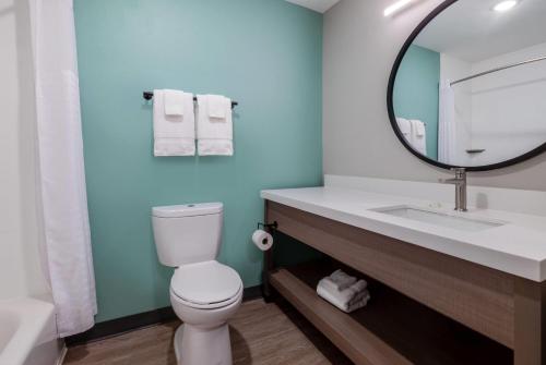 ECHO Suites Extended Stay by Wyndham Savannah Pooler - image 5
