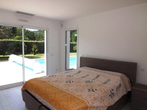 Villa avec piscine et climatisation - 8 pers. - FR-1-881-10 in Vielle-Saint-Girons